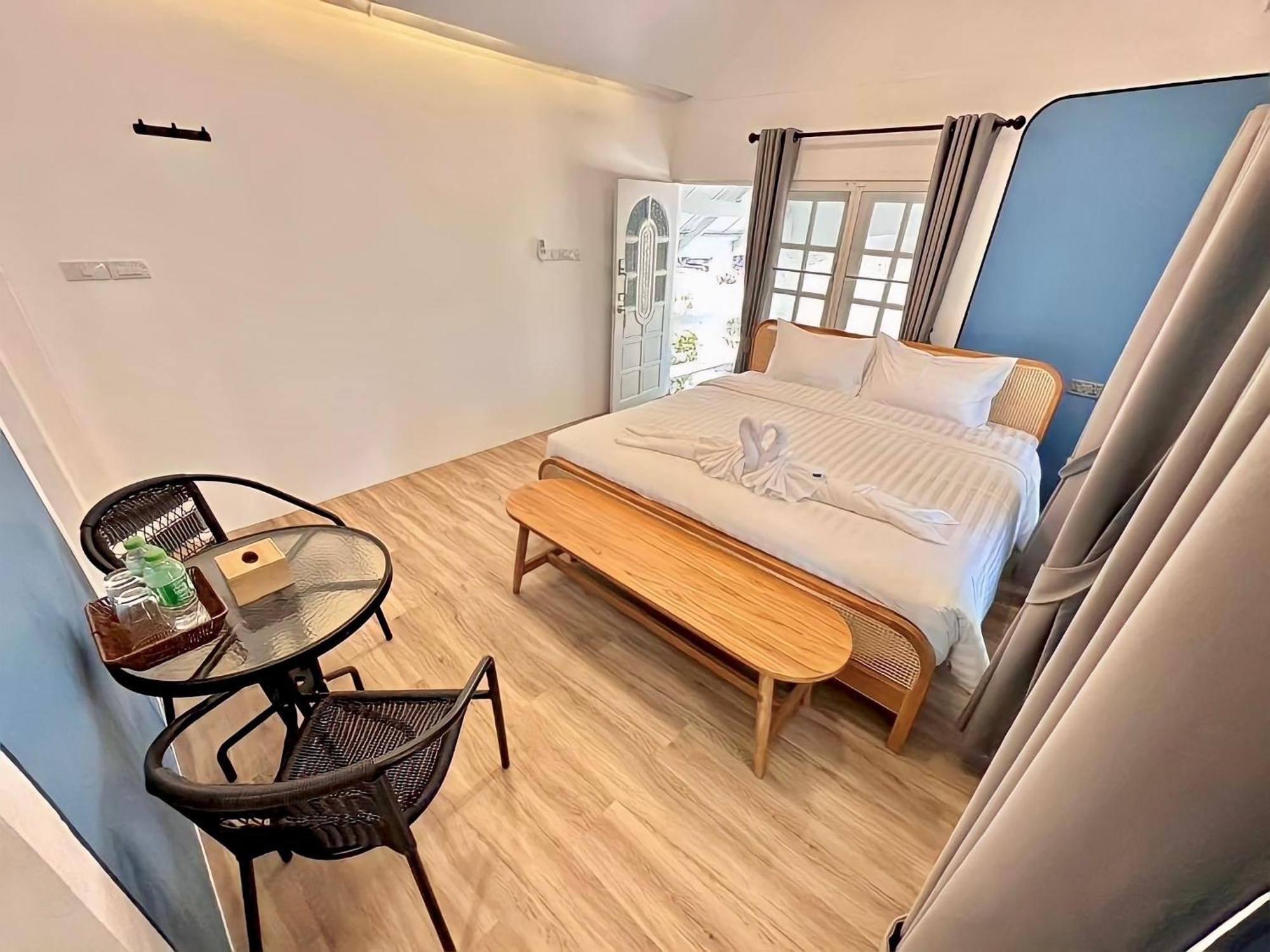 Pan Beachfront Resort Krabi Klong Muang Beach Room photo